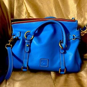 Dooney and Bourke SOLD OUT BLUE Pebble Grain Satchel
LIKE NEW